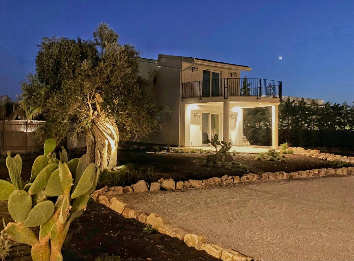 Carrua Pension Marzamemi Buitenkant foto
